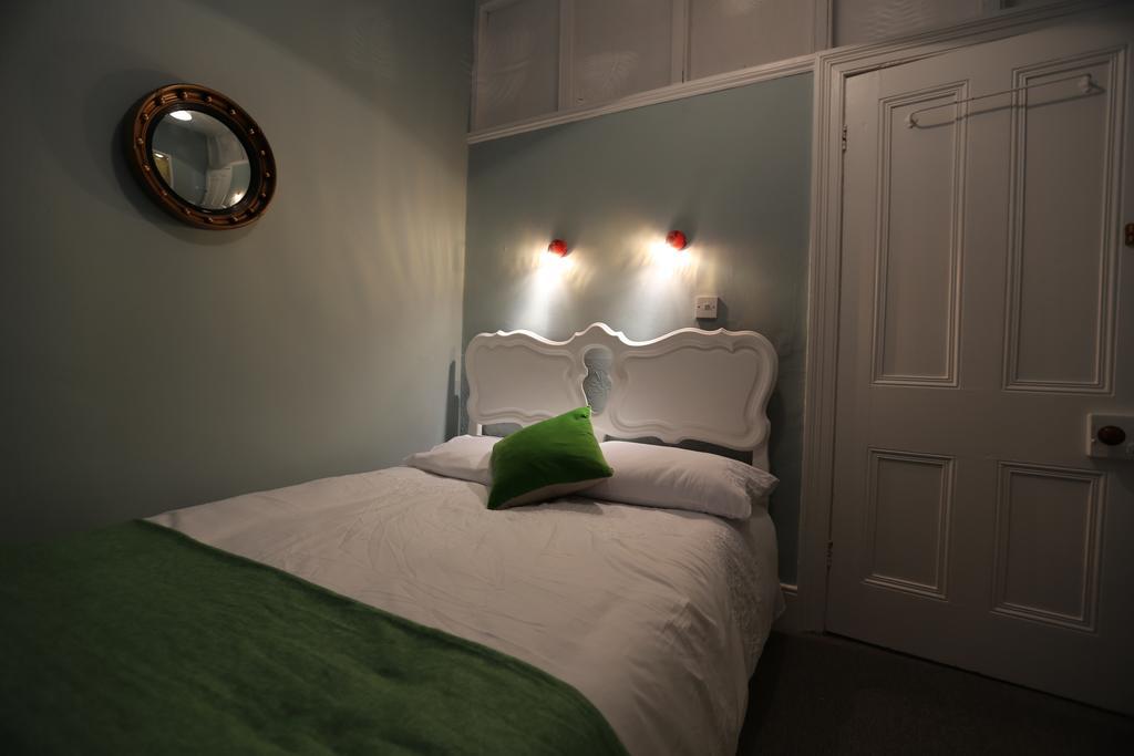 Rolling Wave Guesthouse Bundoran Δωμάτιο φωτογραφία