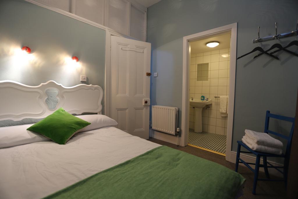 Rolling Wave Guesthouse Bundoran Δωμάτιο φωτογραφία
